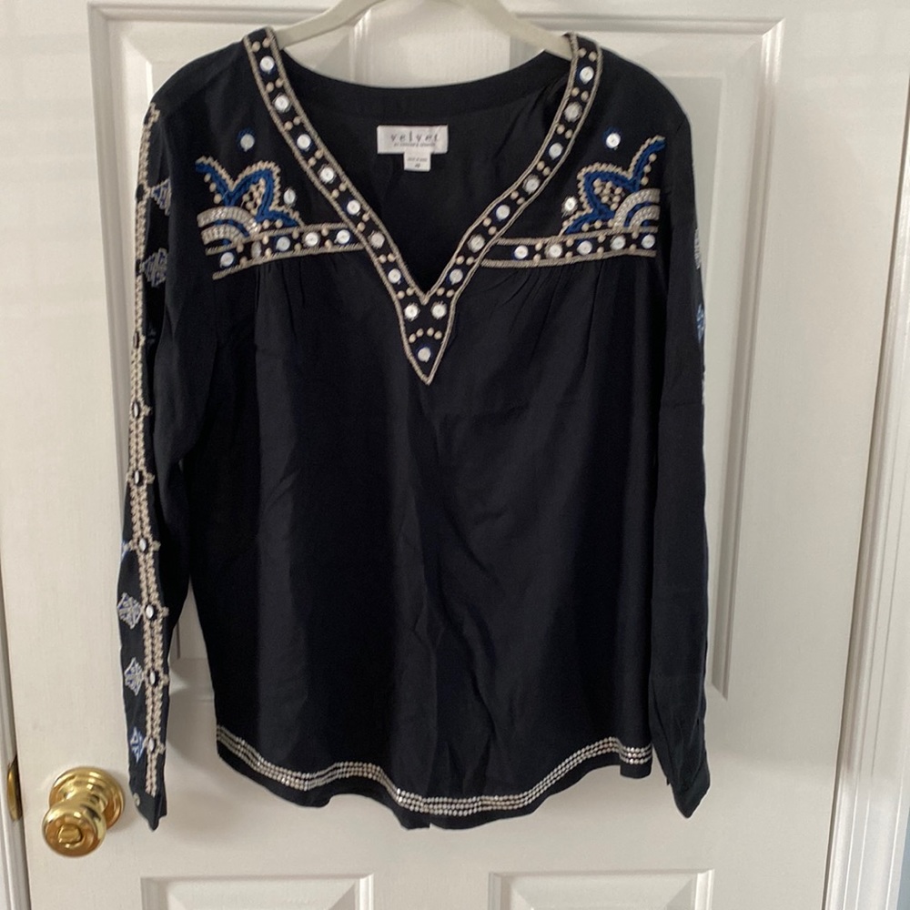 Velvet by Graham & Spencer Top - EUC - Size XSmall